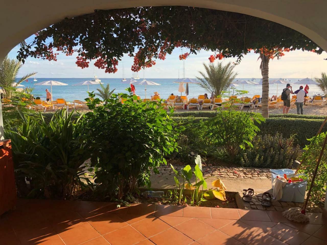 Oceanfront Apt 4 Porto Antigo II Санта Мария Екстериор снимка